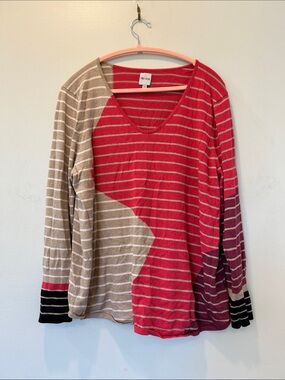 NIC+ZOE Colorblock Striped V-Neck Long Sleeve Top in Red, Tan, Black and Purple